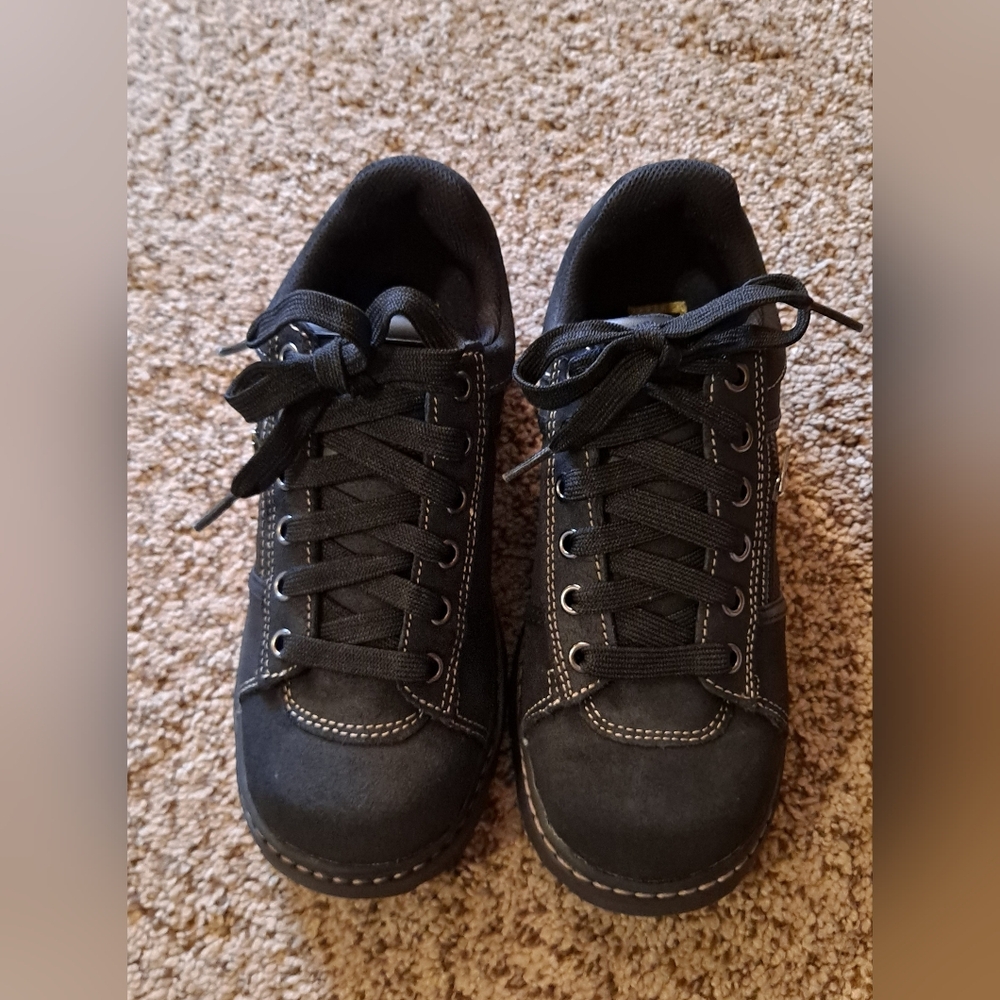 Vintage Skechers Tredds Women's Black Leather Upper Size 6 New - Picture 4 of 9
